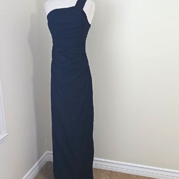 LEON MAX Limited Edition one Elegant Black One-Shoulder Dress XSP - Picture 1 of 10